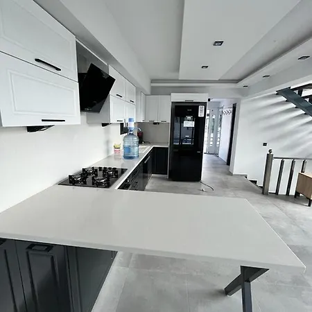 Black Pearl Private Luxury With Pool & Sea View 马尔马里斯